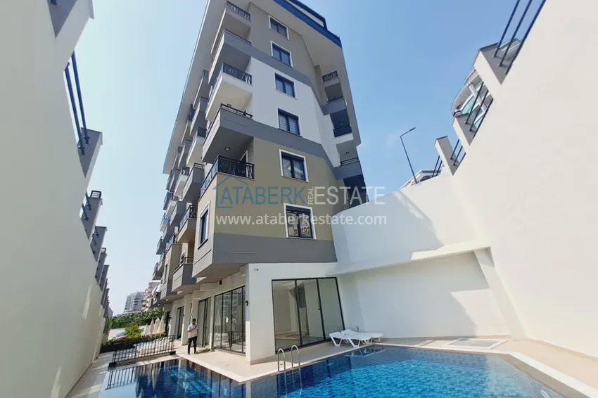 Furnished duplex penthouse in a modern new complex — Alanya, Mahmutlar 3 