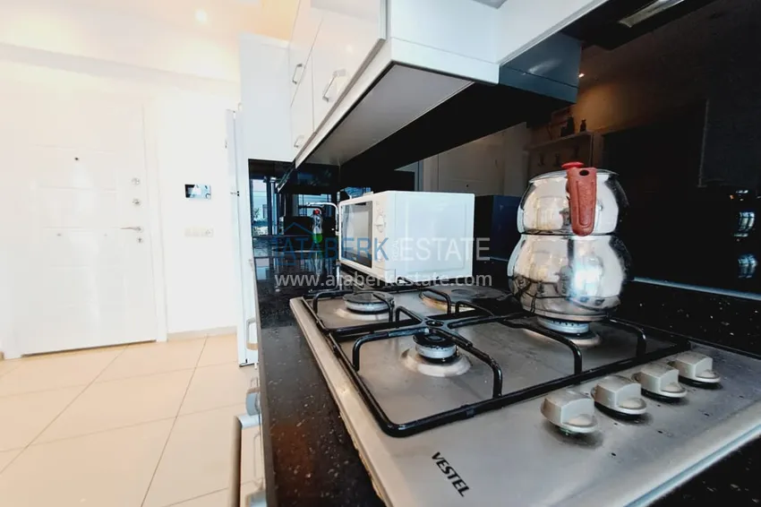 Purchase  1+1 apartment with furniture and glazed balcony in the center of Alanya - Cleopatra beach area 4 