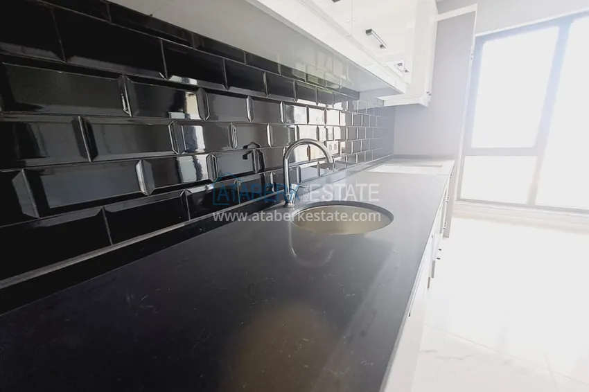 Purchase Duplex penthouse with fine finishing and sea view in Mahmutlar, Alanya 4 