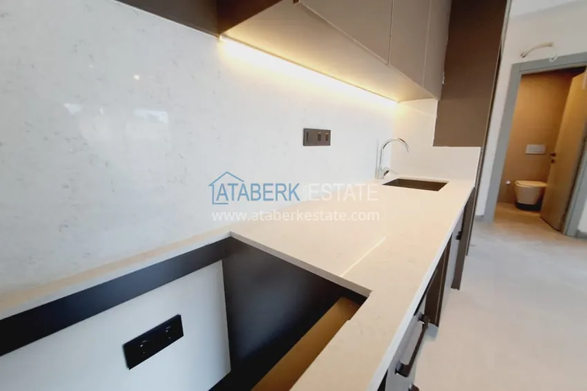 Purchase  1+1 apartment from the owner 250 meters from the sea - New building, Alanya center 4 