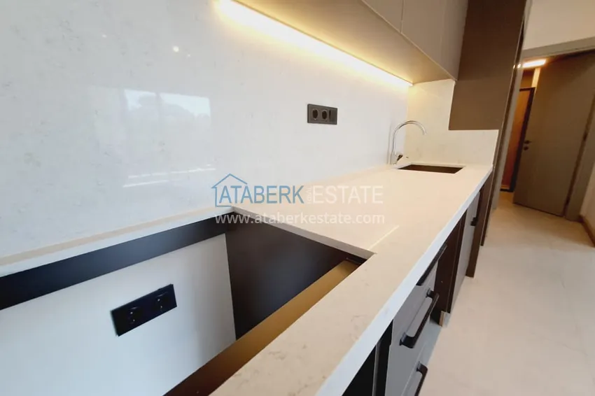 Purchase 1+1 apartment directly from the owner in a new building 250 from the sea - Alanya Center 4 