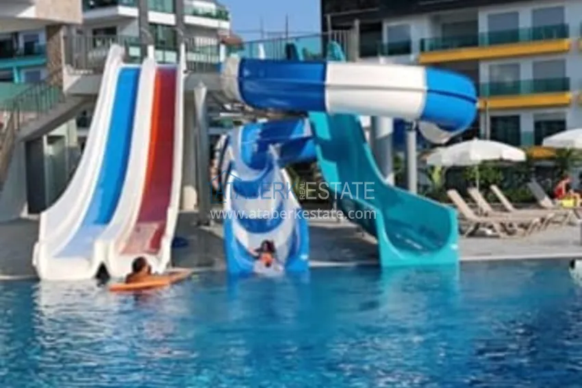 1+1 apartment with furniture and sea views in a complex on the beachfront — Alanya, Kargicak district 5 