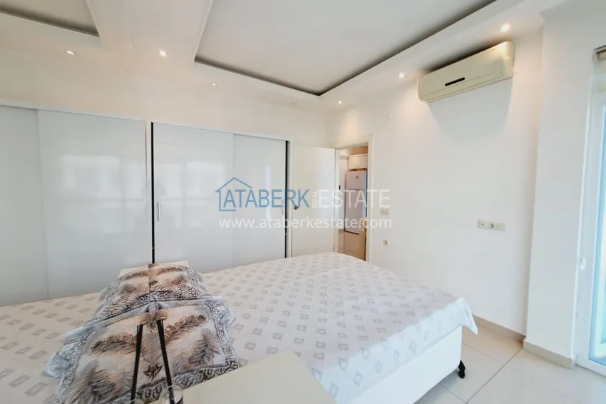 Purchase  1+1 apartment with furniture and glazed balcony in the center of Alanya - Cleopatra beach area 6 