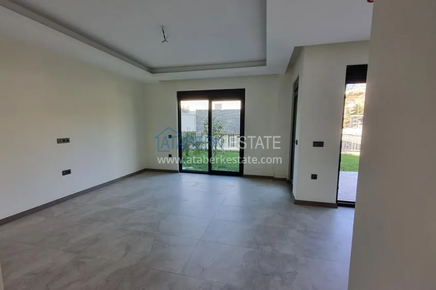 Purchase  Villa from a developer in a cottage complex in Kargicak, Alanya  1 