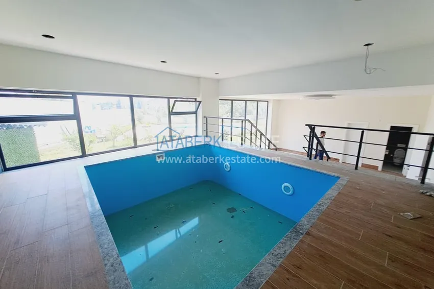 Duplex penthouse with fine finishing and sea view in Mahmutlar, Alanya 10 