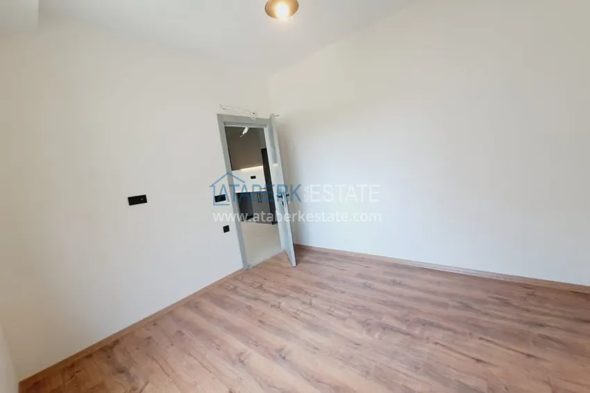 Purchase 1+1 apartment directly from the owner in a new building 250 from the sea - Alanya Center 7 