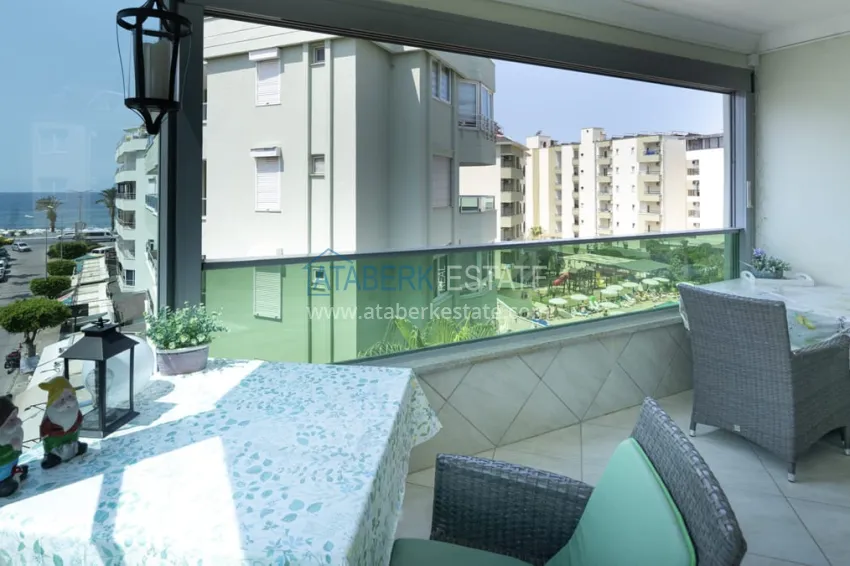 Purchase Furnished apartment with sea view and glazed balcony — first coastal apartment, Oba district 6 