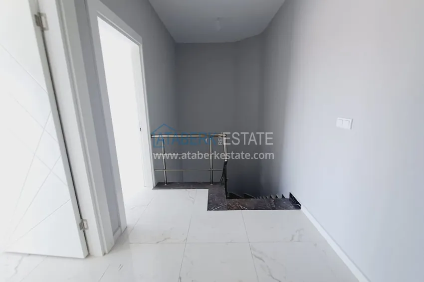 Purchase Duplex penthouse with fine finishing and sea view in Mahmutlar, Alanya 8 
