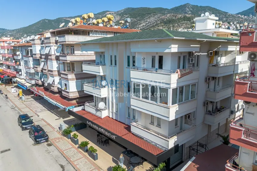 Turnkey one-bedroom apartment with a glazed balcony near Cleopatra Beach - Alanya Center 8 