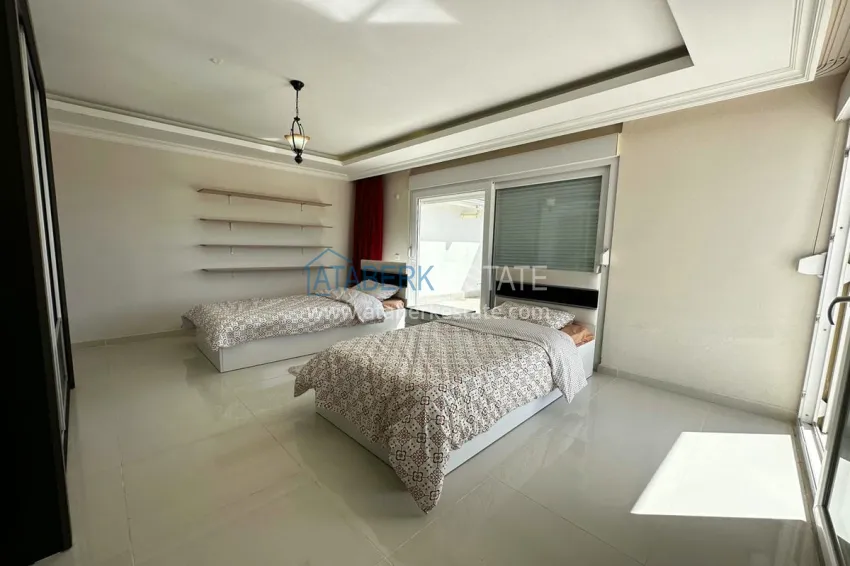 Purchase Duplex penthouse with furniture and sea views. Tosmur District, Alanya 12