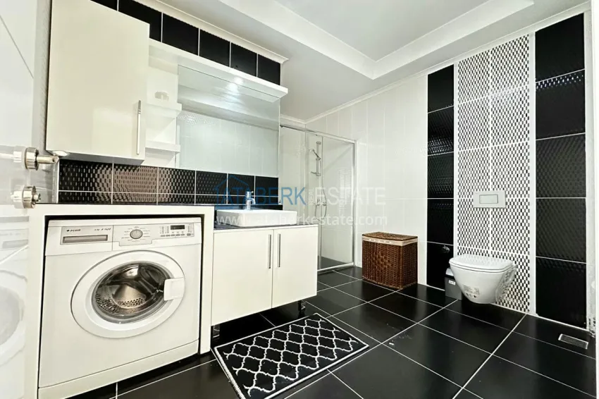 Purchase Duplex penthouse with furniture and sea views. Tosmur District, Alanya 16