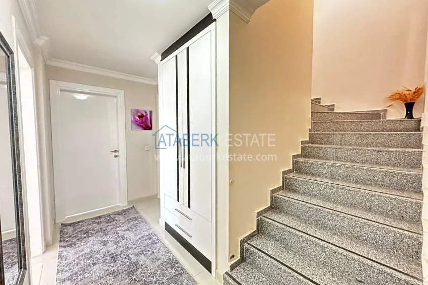 Purchase Duplex penthouse with furniture and sea views. Tosmur District, Alanya 2