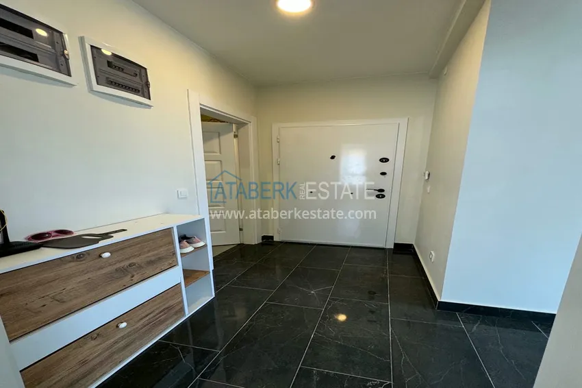 Purchase  1+1 apartment with new furniture mountain views in a modern complex - Mahmutlar district, Alanya 1 