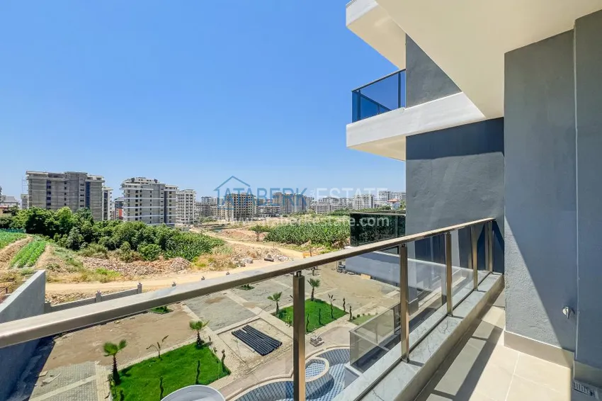 Purchase Finished one-bedroom apartment in a new complex - Mahmutlar district, Alanya 10 