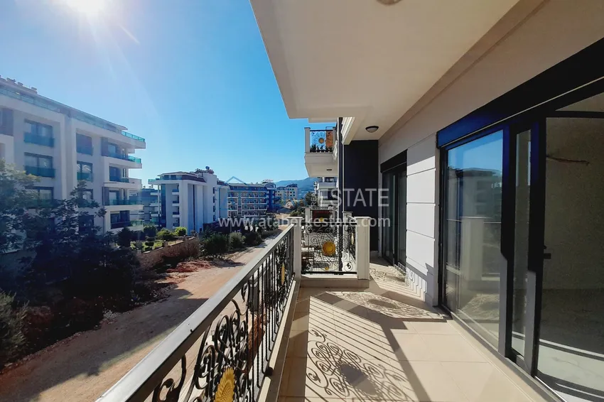 Purchase  Finished three-room apartment in a new building - Alanya, Oba district 12 