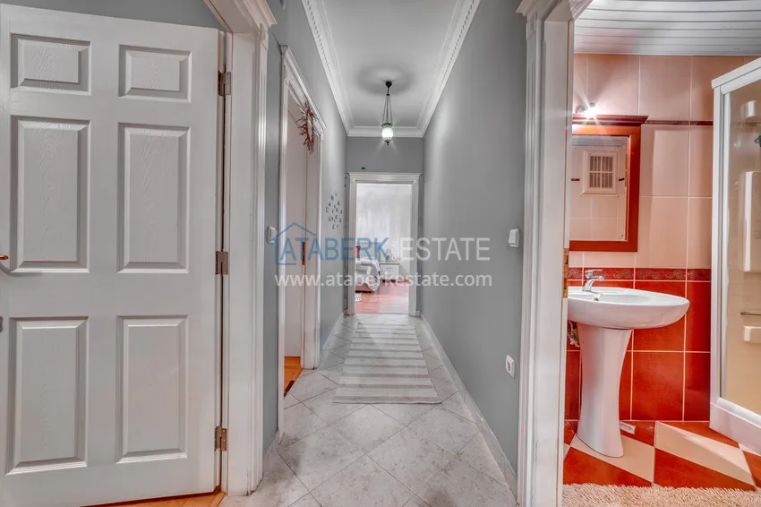 Purchase  Linear five-room turnkey apartment with separate kitchen in the center of Alanya 11 