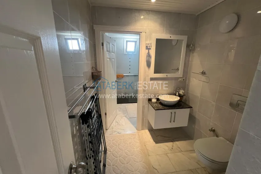 Purchase 3+1 linear apartment with furniture, sea and mountain views on the beachfront - Tosmur, Alanya 18