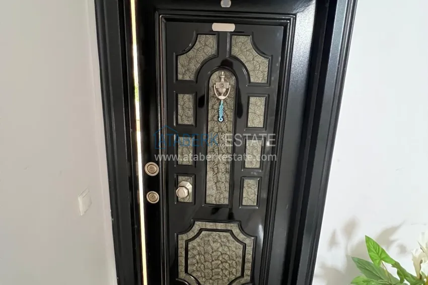 Purchase 3+1 linear apartment with furniture, sea and mountain views on the beachfront - Tosmur, Alanya 1