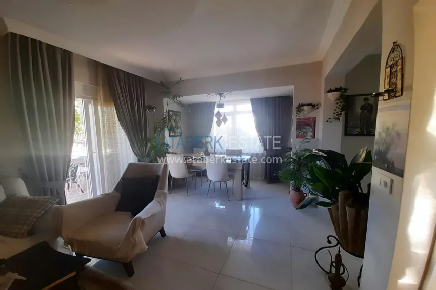 Purchase Three-level villa with private garden and sea view in Konakli, Alanya 1 