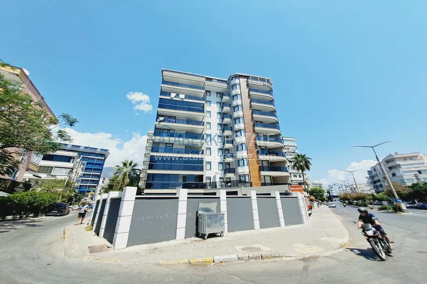 Two-bedroom apartment with new furniture with sea and mountain views - Alanya center, Cleopatra beach area  1 
