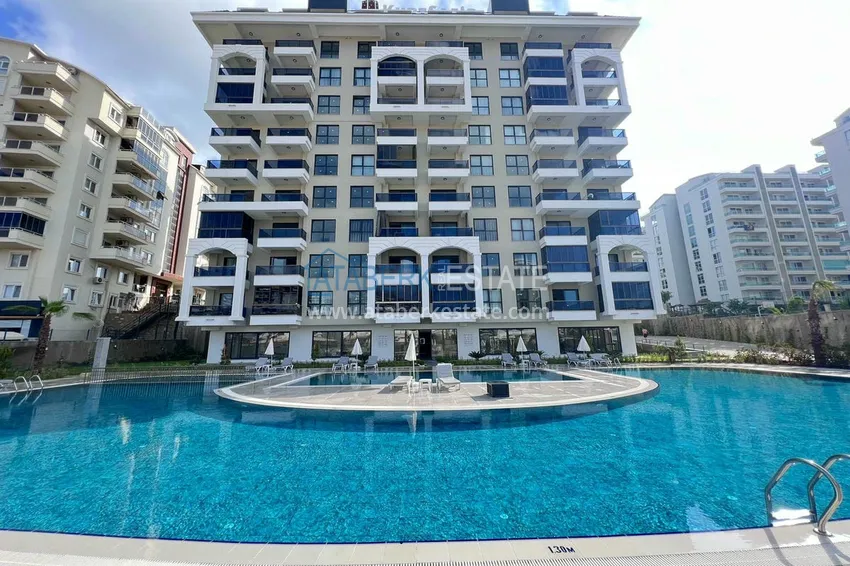 One bedroom apartment for rent in Avsallar district, Alanya No. 15 1 