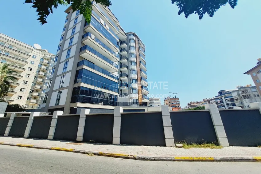 Two-bedroom apartment with new furniture with sea and mountain views - Alanya center, Cleopatra beach area  2 