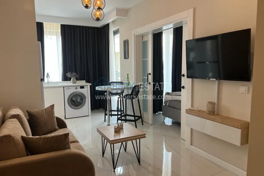 One bedroom apartment with furniture in the center of Alanya 1