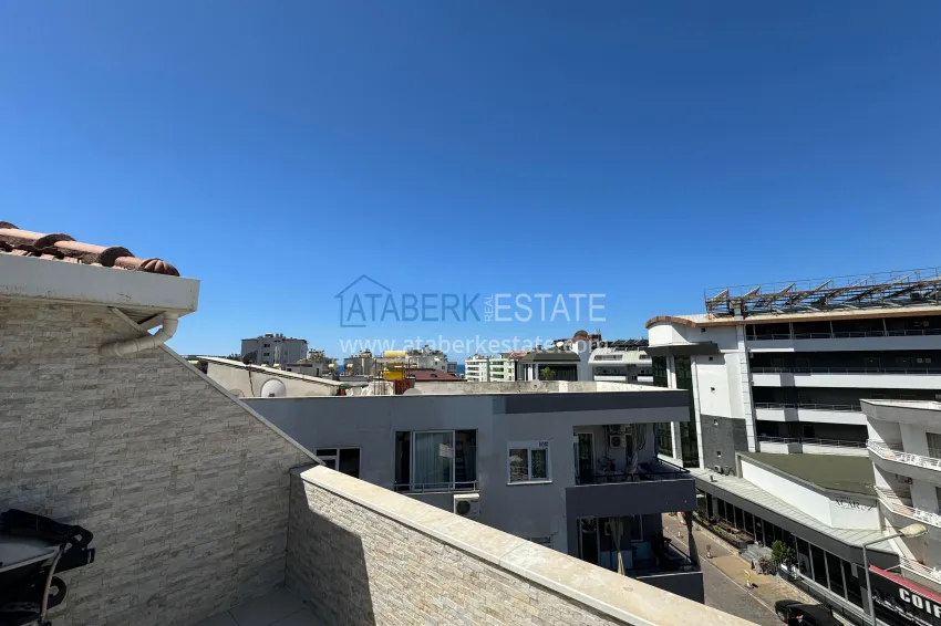 Purchase 4+1 penthouse duplex with furniture and a glazed balcony, Oba district — Alanya 44 