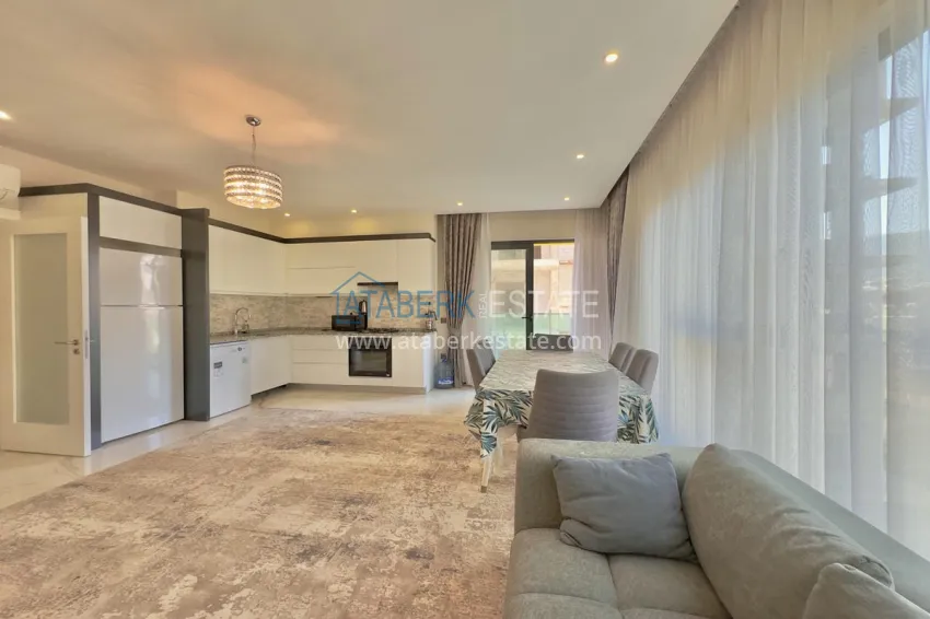 Purchase Furnished 2+1 apartment in a complex with infrastructure - Alanya Center 3 