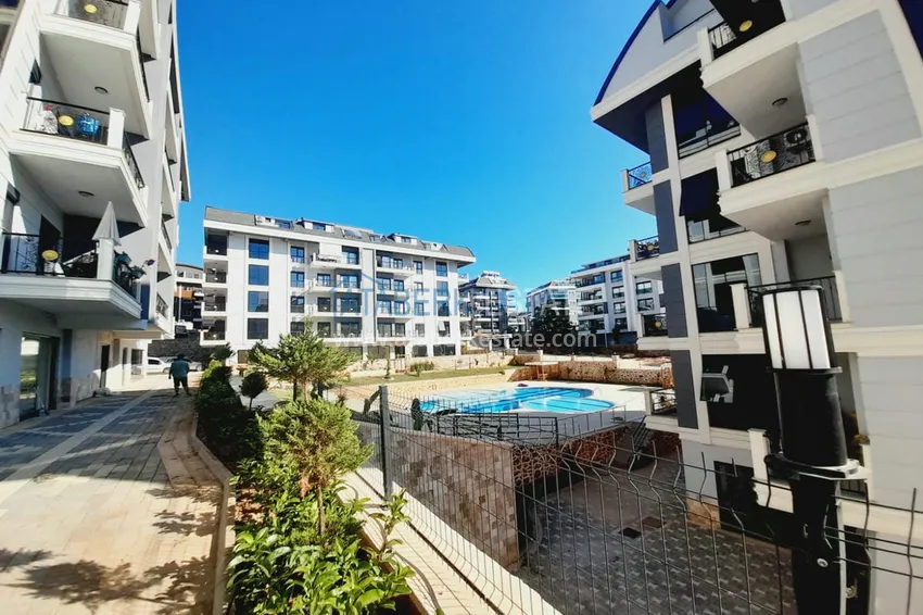 Finished three-room apartment in a new building - Alanya, Oba district 4 