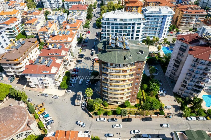 Linear five-room turnkey apartment with separate kitchen in the center of Alanya 4 