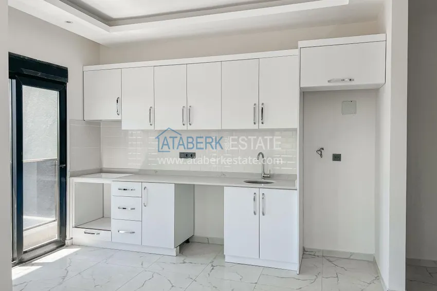 Purchase Finished one-bedroom apartment in a new complex - Mahmutlar district, Alanya 4 