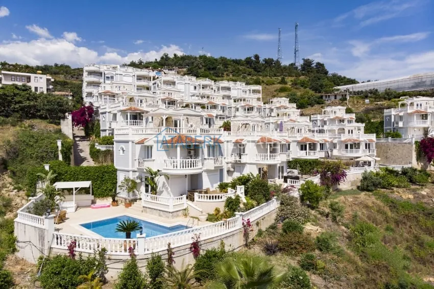 Apartment in the Cikcilli area, furnished with great panoramic views. Suitable for a residence permit 4 