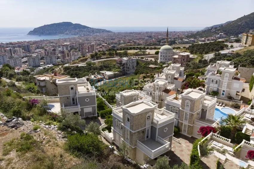 Apartment in the Cikcilli area, furnished with great panoramic views. Suitable for a residence permit 5 