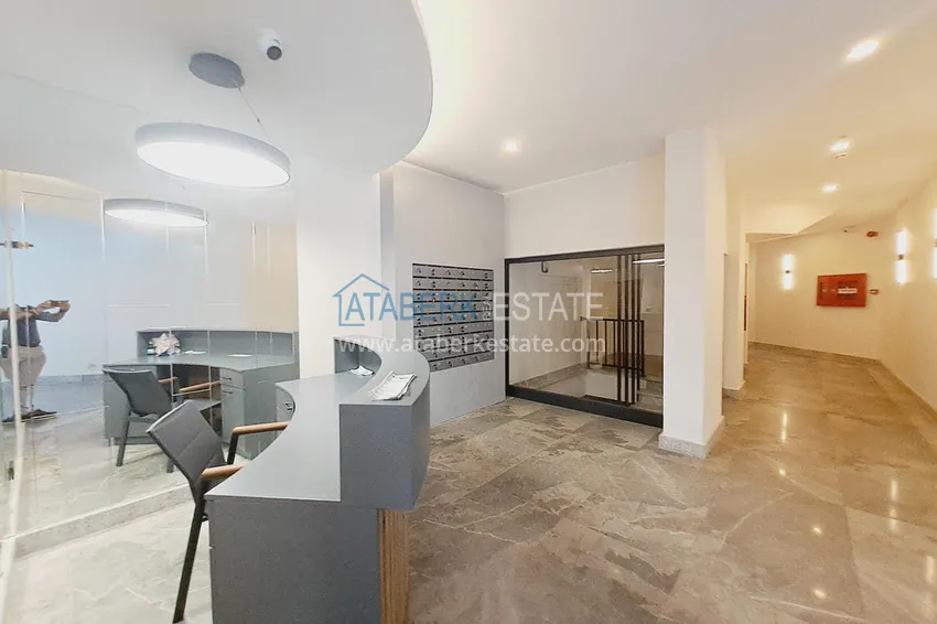 Two-bedroom apartment with new furniture with sea and mountain views - Alanya center, Cleopatra beach area  6 