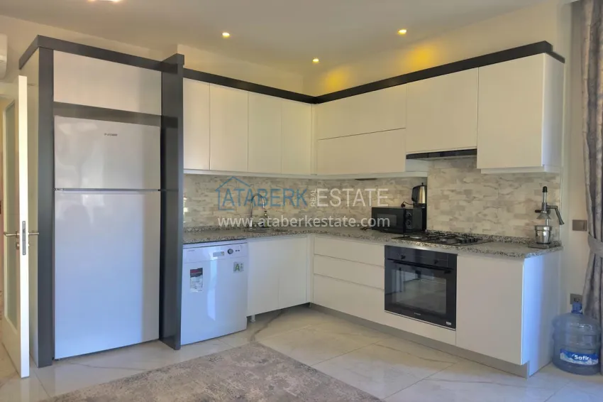 Purchase Furnished 2+1 apartment in a complex with infrastructure - Alanya Center 5 