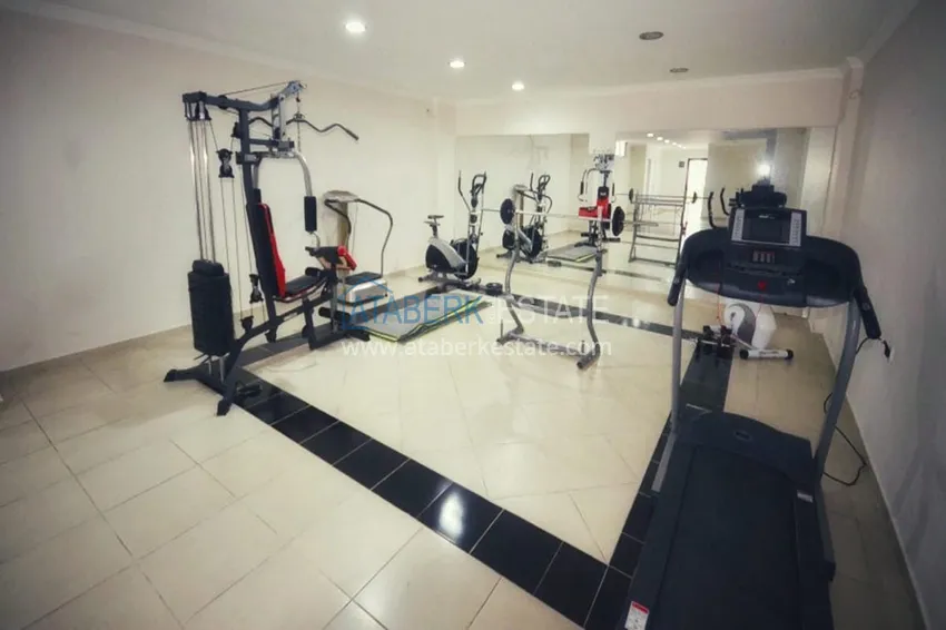 One bedroom apartment with furniture and sea views. Cleopatra beach area, Alanya city center. 11 