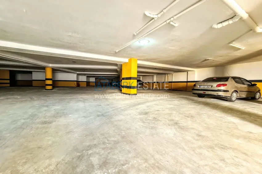 One bedroom apartment for rent with mountain views in the center of Alanya A-43 7 