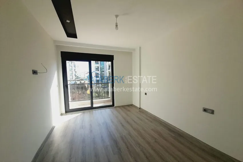 Purchase  Finished three-room apartment in a new building - Alanya, Oba district 8 
