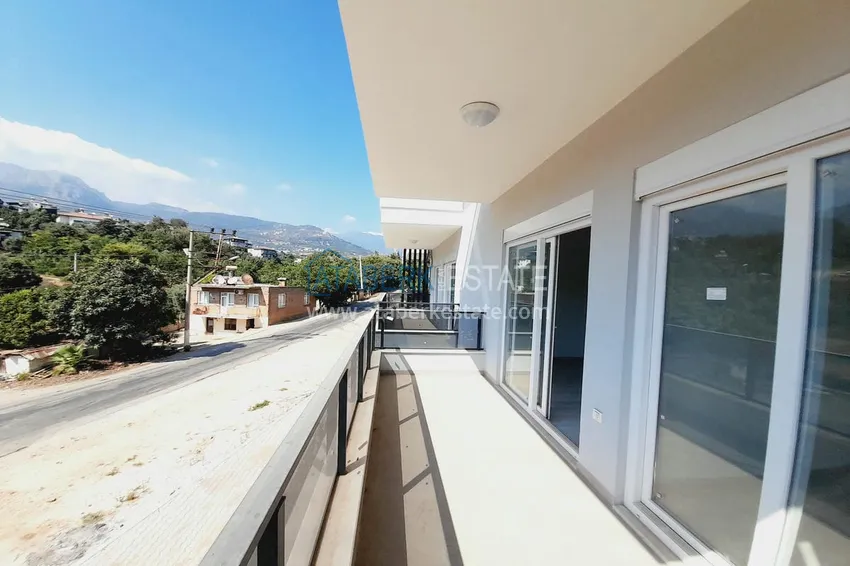 Purchase  Offer from the owner — a one-bedroom apartment with a fine finish in Oba, Alanya 8 