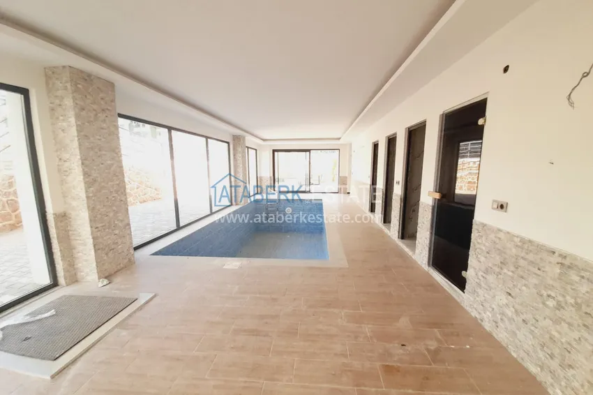 Finished three-room apartment in a new building - Alanya, Oba district 9 