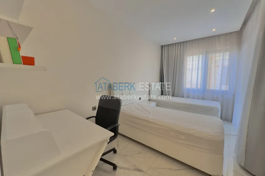 Purchase Furnished 2+1 apartment in a complex with infrastructure - Alanya Center 8 
