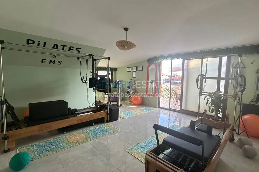 Purchase Duplex apartment with furniture, separate kitchen and mountain view — Kestel district, Alanya 11 