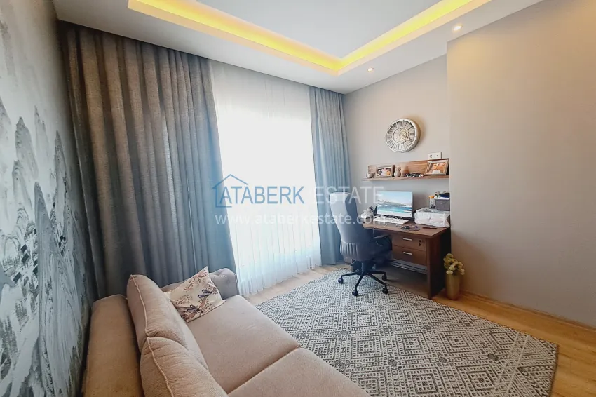 Purchase Linear 3+1 apartment with separate kitchen, new furniture and partial sea view - Mahmutlar district, Alanya 15