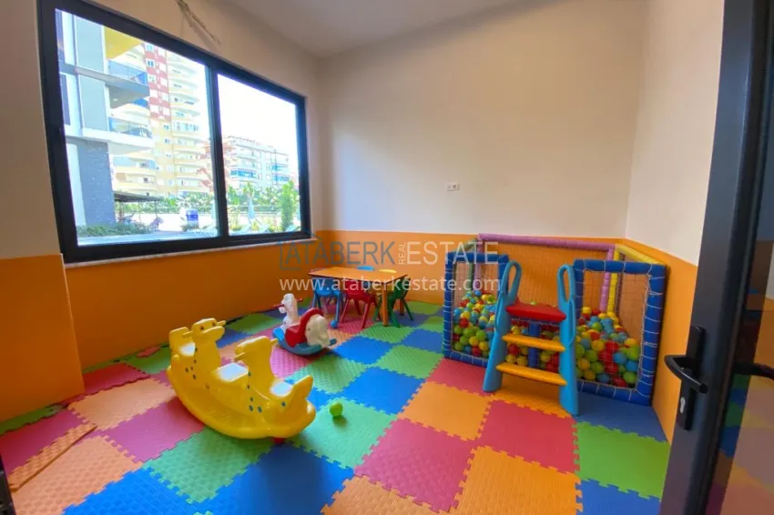 Linear 3+1 apartment with separate kitchen, new furniture and partial sea view - Mahmutlar district, Alanya 13