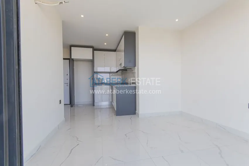 Purchase  Finely finished one-bedroom apartment with sea view, Avsallar district — Alanya 14 