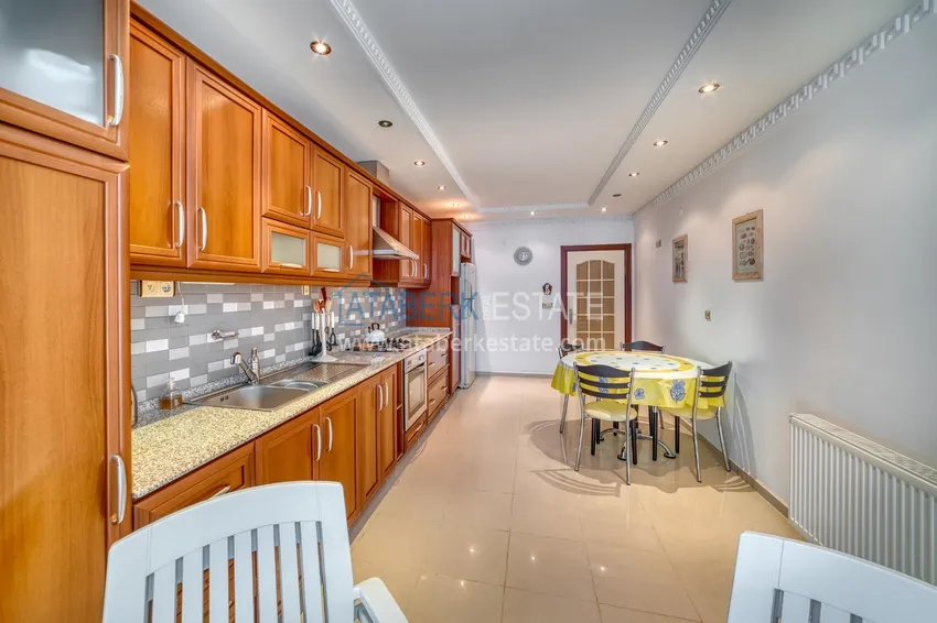 Purchase Linear 4+1 apartment with a modern interior in a complex on the beachfront in Alanya, Oba district 22 