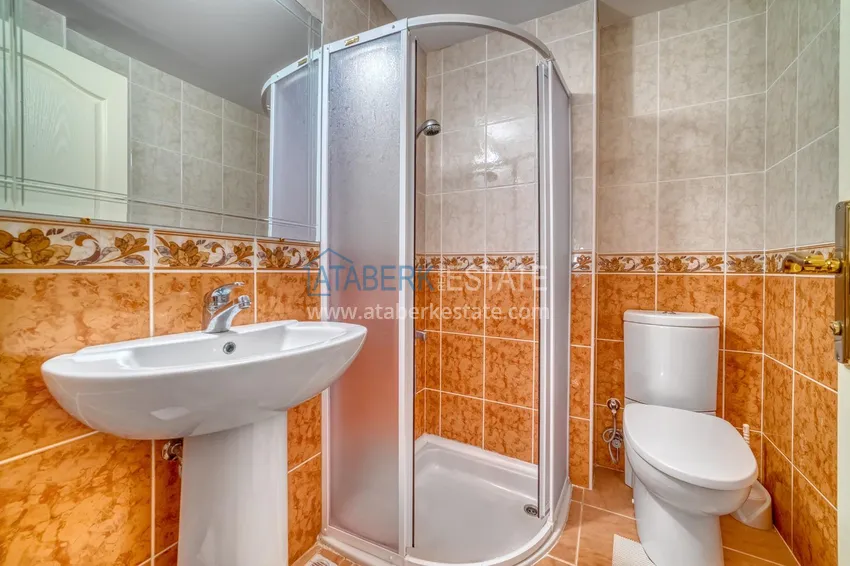 Purchase Linear 4+1 apartment with a modern interior in a complex on the beachfront in Alanya, Oba district 34 