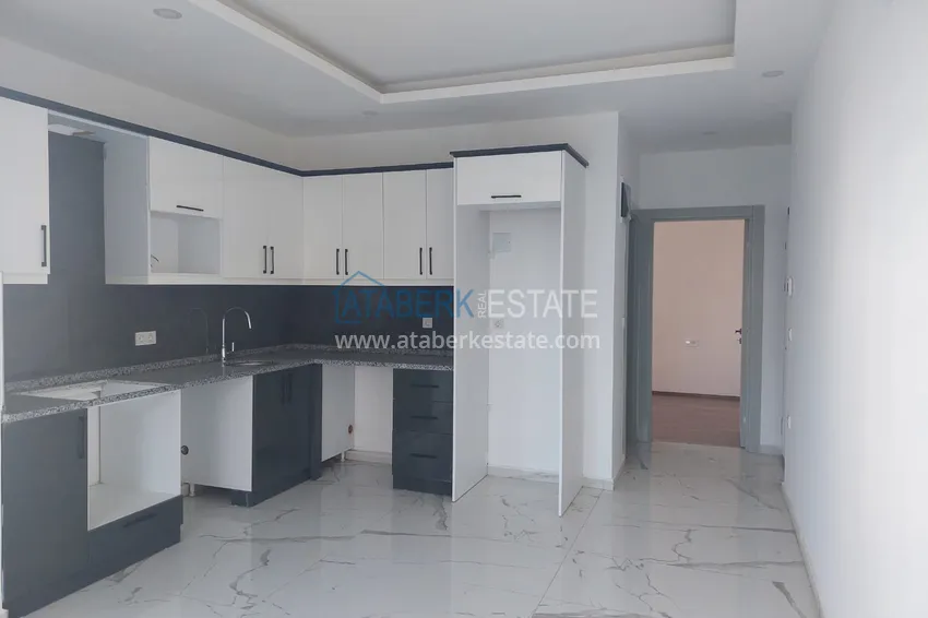 Purchase  Urgent sale! Finished apartment from the owner in Alanya, Avsallar district 4 