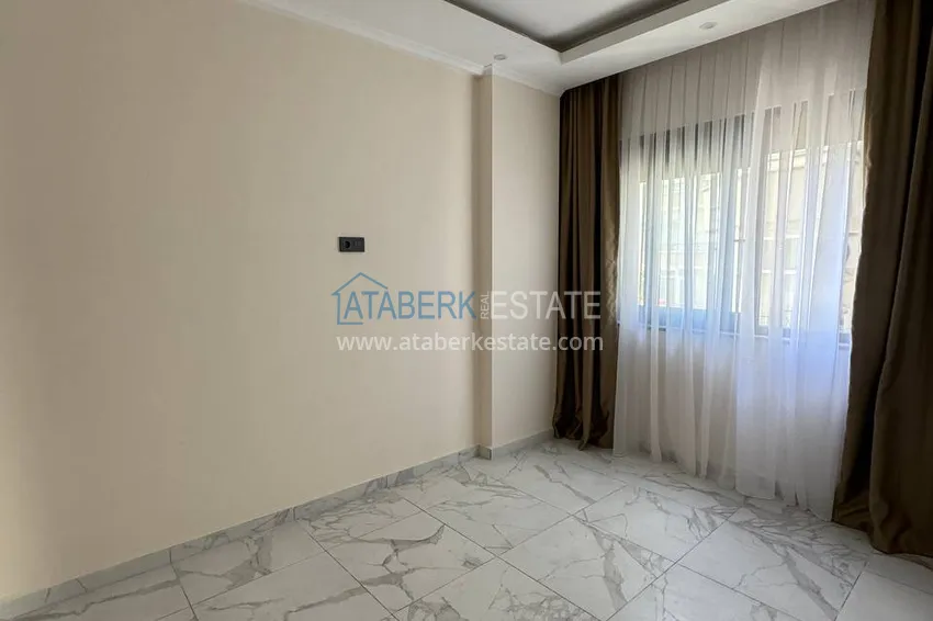 Purchase  One bedroom apartment from the owner in a residential complex with infrastructure — the center of Alanya 4 